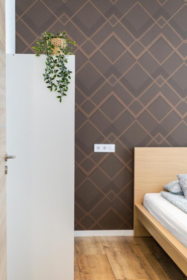 Csengery Deluxe Home With Balcony Budapest Ngoại thất bức ảnh