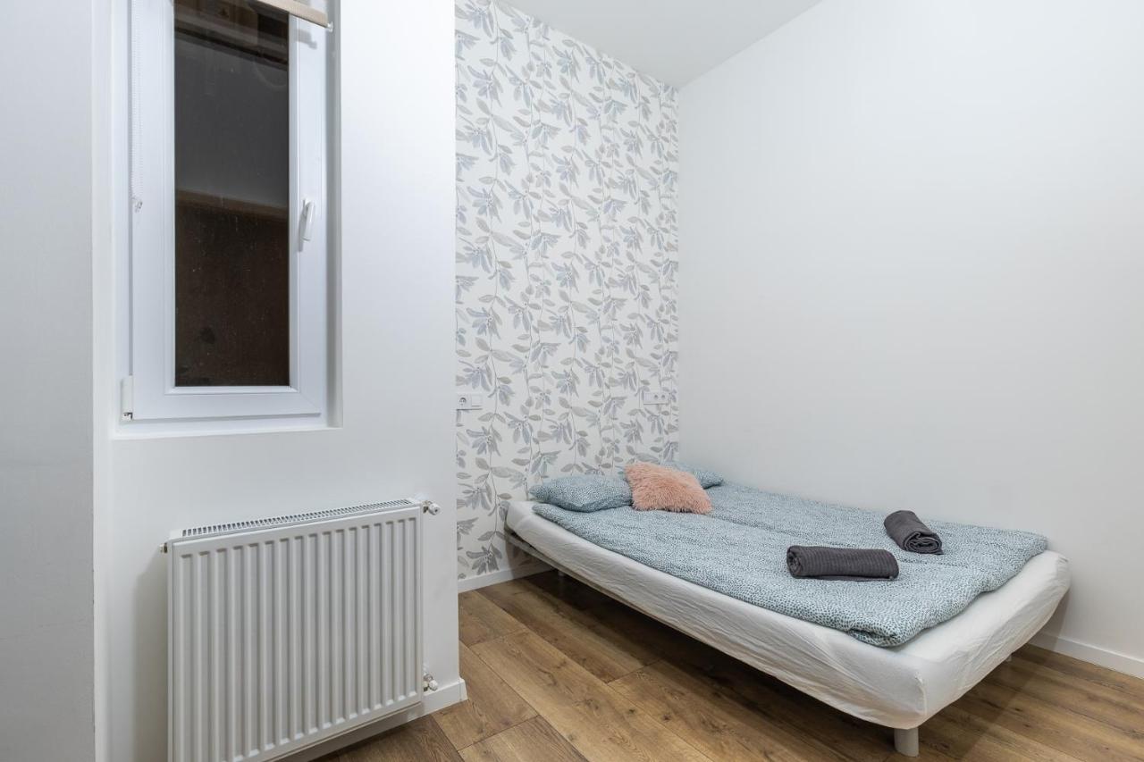Csengery Deluxe Home With Balcony Budapest Ngoại thất bức ảnh