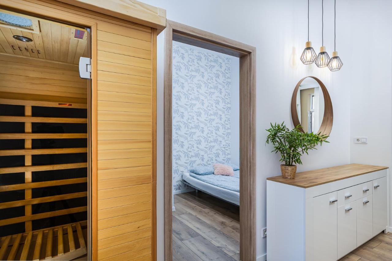 Csengery Deluxe Home With Balcony Budapest Ngoại thất bức ảnh