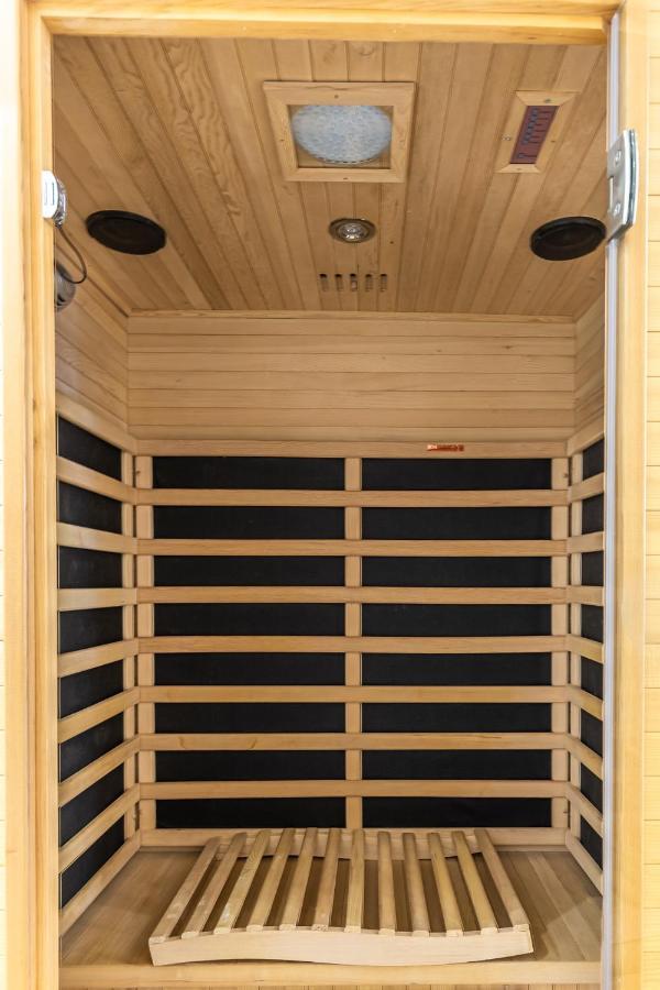 Csengery Deluxe Home With Balcony Budapest Ngoại thất bức ảnh